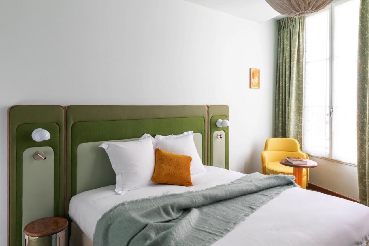 Deluxe Doppel- oder Zweibettzimmer mit Zugang zum Wellnessbereich und Whirlpool auf Anfrage