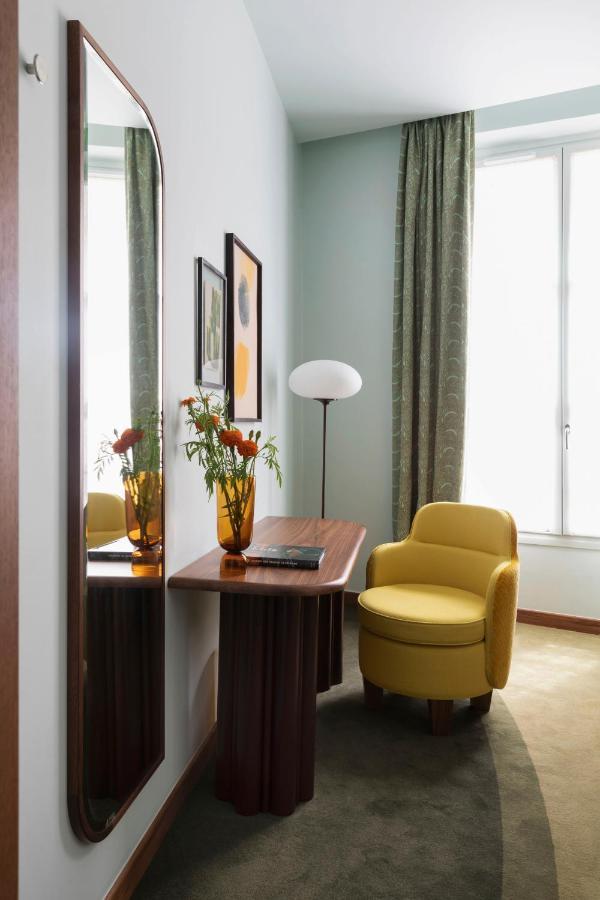 Executive Doppel- oder Zweibettzimmer mit Zugang zum Wellnessbereich und Whirlpool auf Anfrage