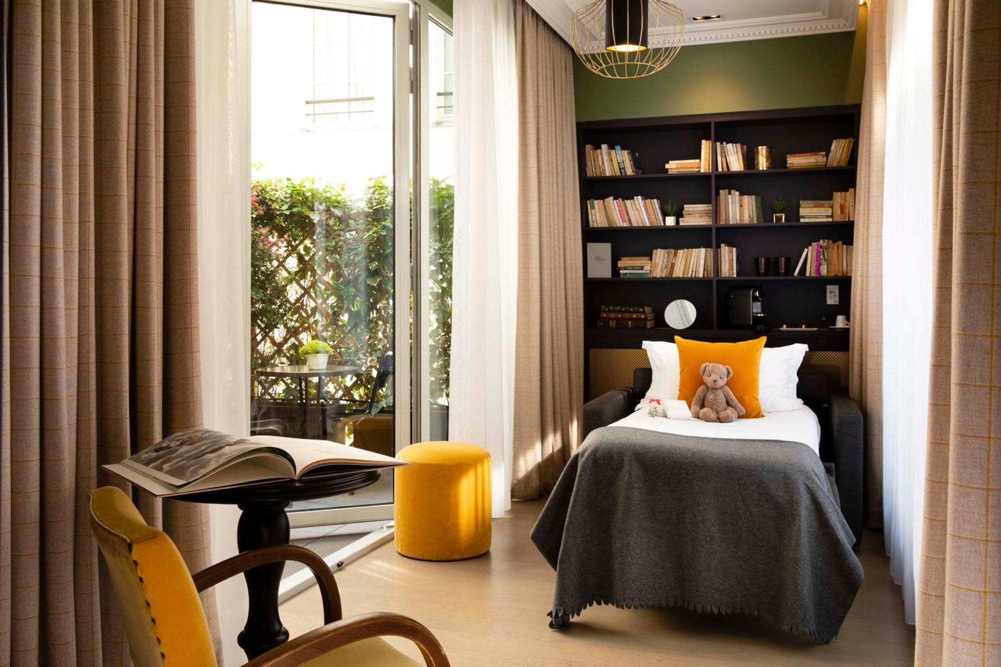 Dreibettzimmer mit Terrasse – eigener Zugang zum Hamam