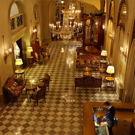 Hotel Regina Louvre-3