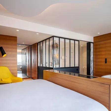 Renaissance Paris Republique Hotel & Spa-2