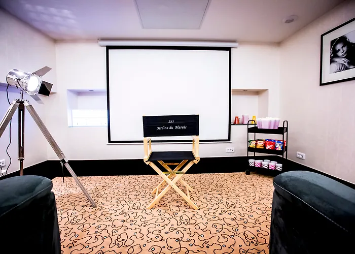 Hotel Les Jardins Du Marais Paris