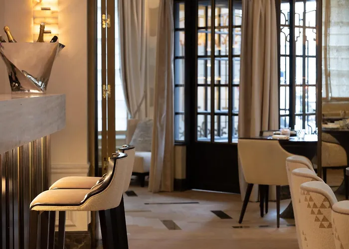 Hotel Elysia By Inwood Hotels Paris