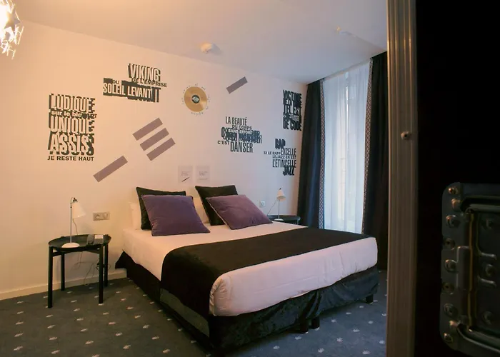 Hotel Du Triangle D'Or Paris